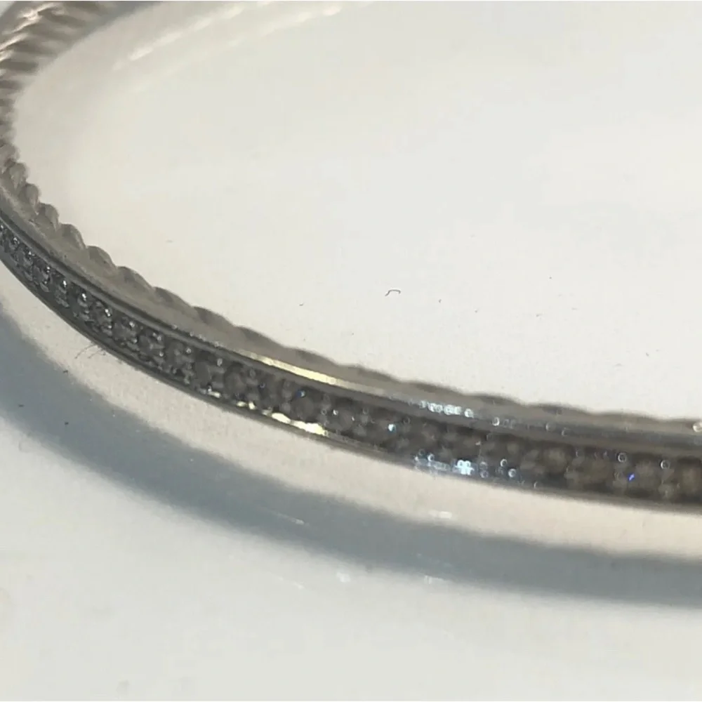 DAVID YURMAN Pave Outside Sterling Silver Bangle Bracelet. - Picture 3 of 10